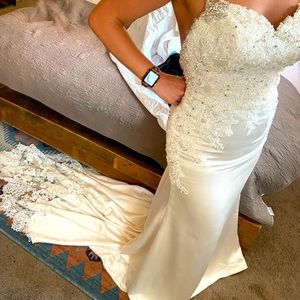 Wedding dress by Enzoani